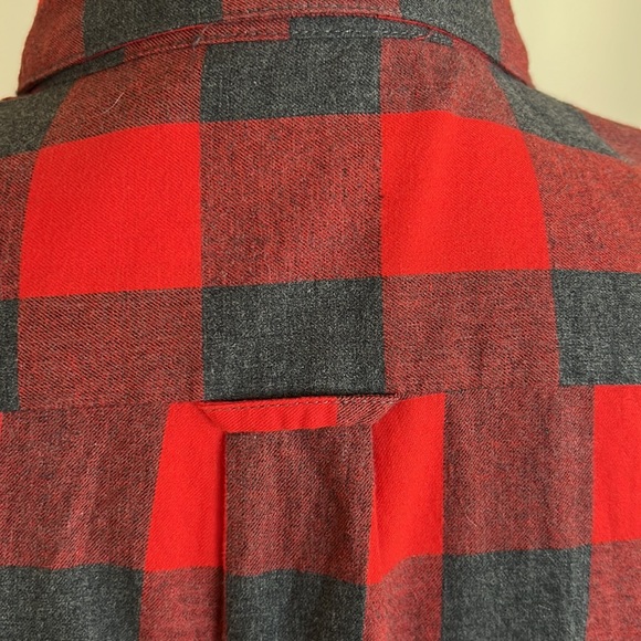 Banana Republic red / charcoal check flannel shirt - Picture 7 of 11